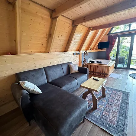 Goelge Bed & Breakfast Camlihemsin